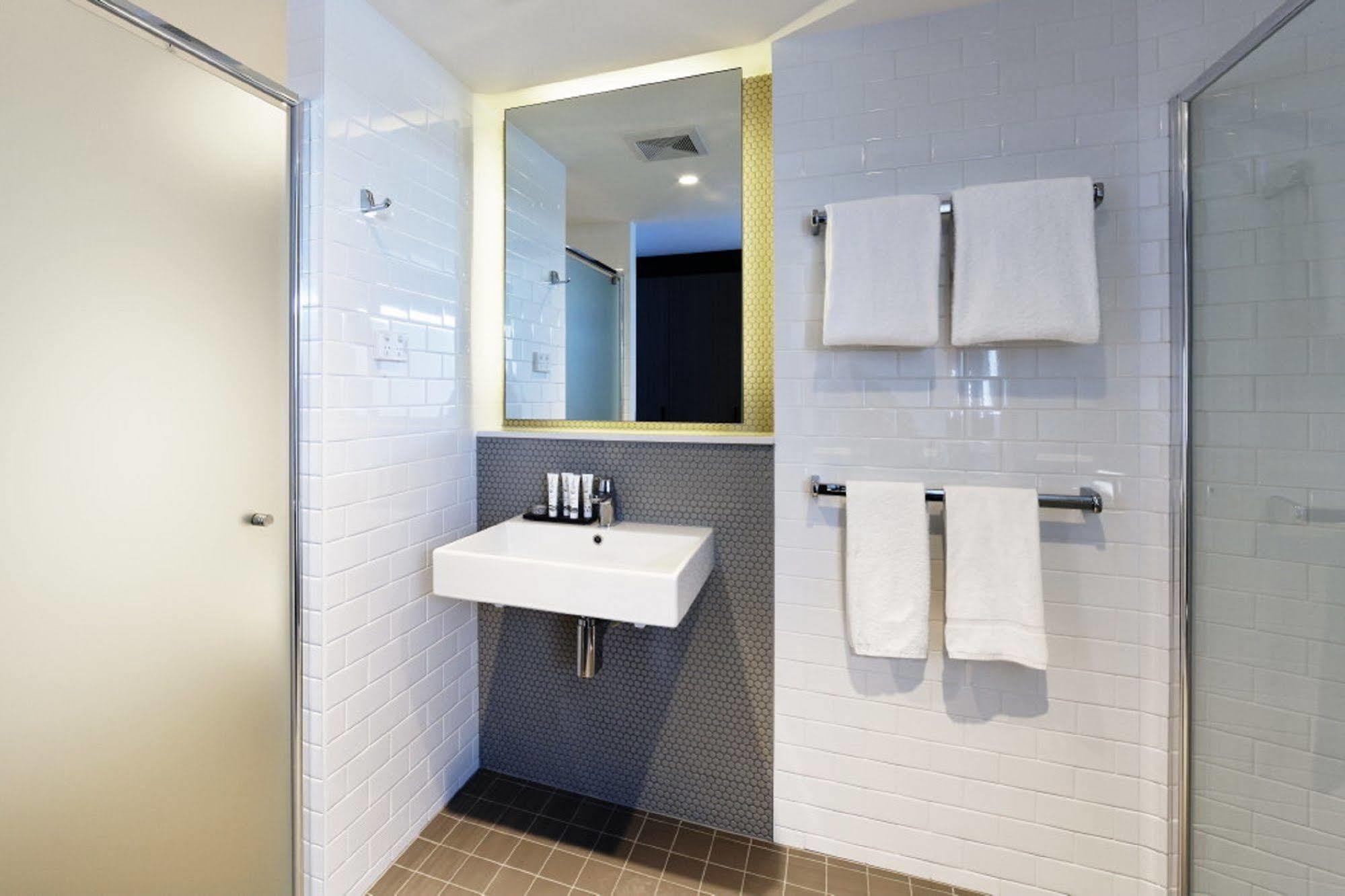 Alpha Mosaic Hotel Fortitude Valley Μπρίσμπεϊν Εξωτερικό φωτογραφία